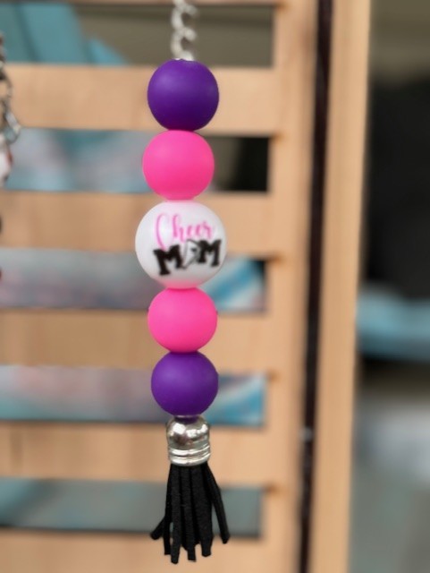 Book Theme Mystery FOUR SCOOPS + Beaded Keychain