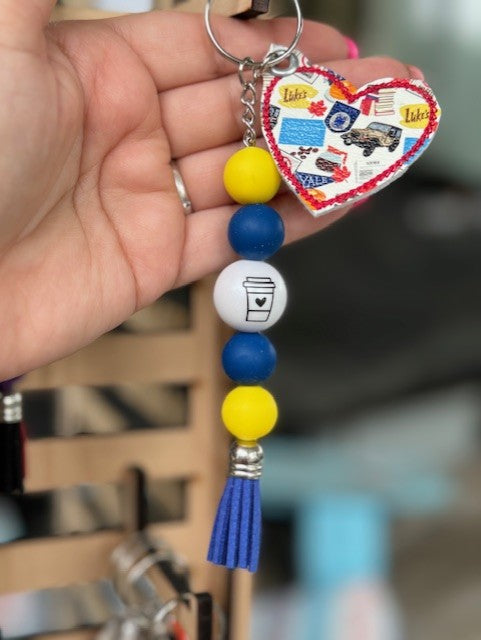 Book Theme Mystery FOUR SCOOPS + Beaded Keychain